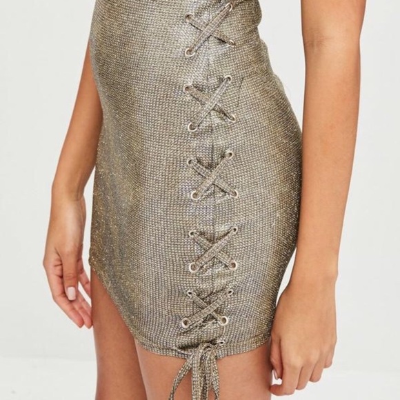 Missguided Carli Bybel - gold bodycon dress !!! - Picture 2 of 4